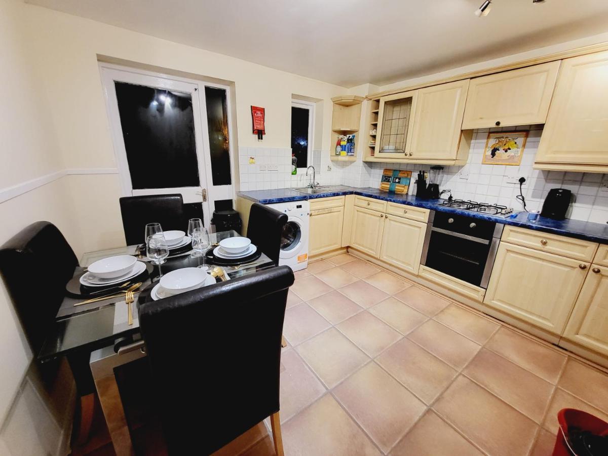 Manor Place Thamesmead Апартаменты *