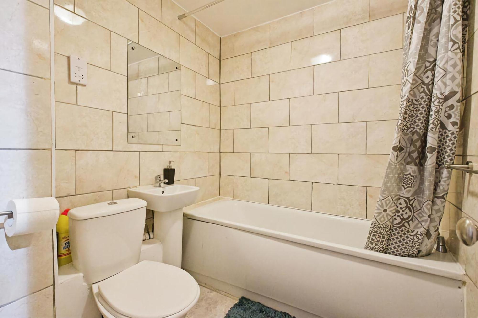 Апартаменты Manor Place Thamesmead *